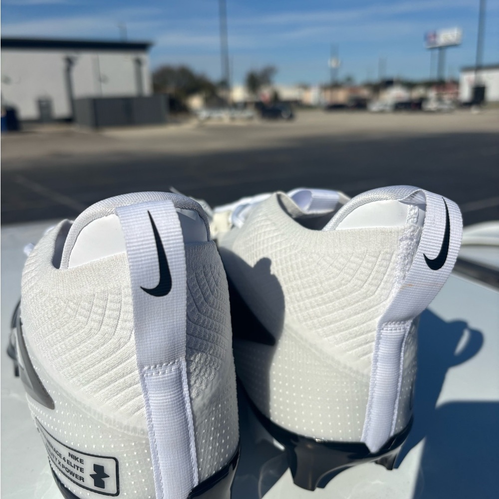 Nike Aplha Menace 4 Elite Agility X Power